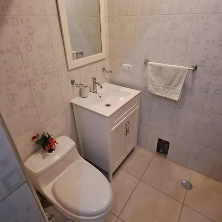 Apartamento Moderno Fonavi Talara Exterior photo